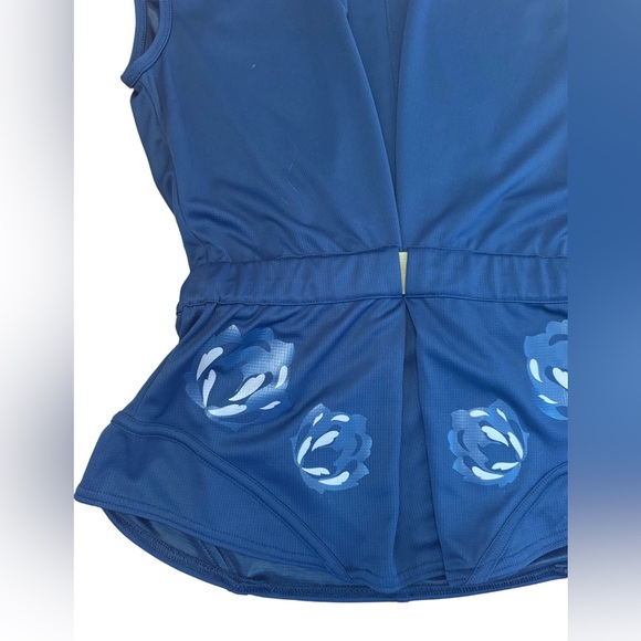 ᴡᴏᴍᴇɴ’s ᴡᴏʀᴋᴏᴜᴛ ᴛᴀɴᴋ | ᴀᴅɪᴅᴀs ʙʏ sᴛᴇʟʟᴀ ᴍᴄᴄᴀʀᴛʜʏ | sɪᴢᴇ 𝟹𝟼 (ᴍ) - Picture 7 of 8